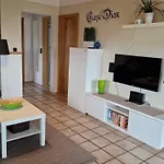 L21 Mit Wintergarten Und Holzterrasse By Interhome *