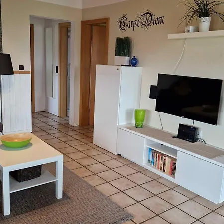 L21 Mit Wintergarten Und Holzterrasse By Interhome *