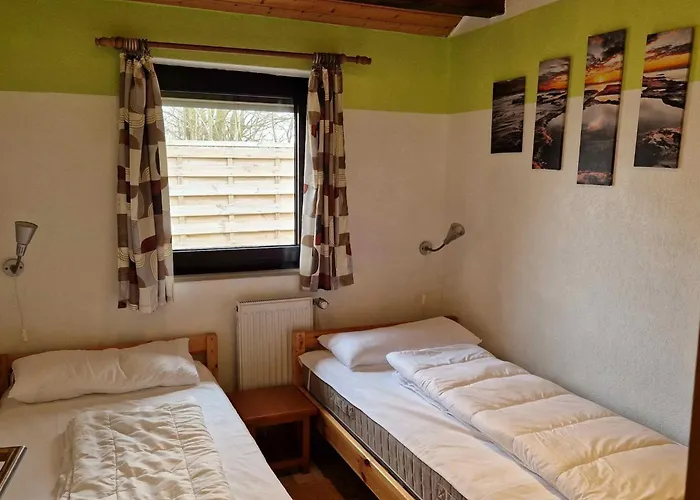 L21 Mit Wintergarten Und Holzterrasse By Interhome Σπίτι διακοπών Grosswurden